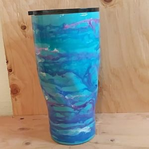 Stainless steel tumblers